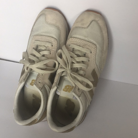 New Balance Sneakers - Picture 4 of 6